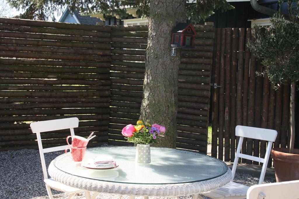 Villa Humlebaek B&B Екстер'єр фото